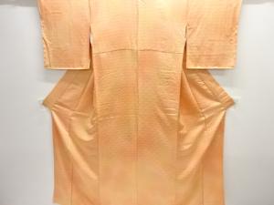 青海波模様織り出し付け下げ色無地着物